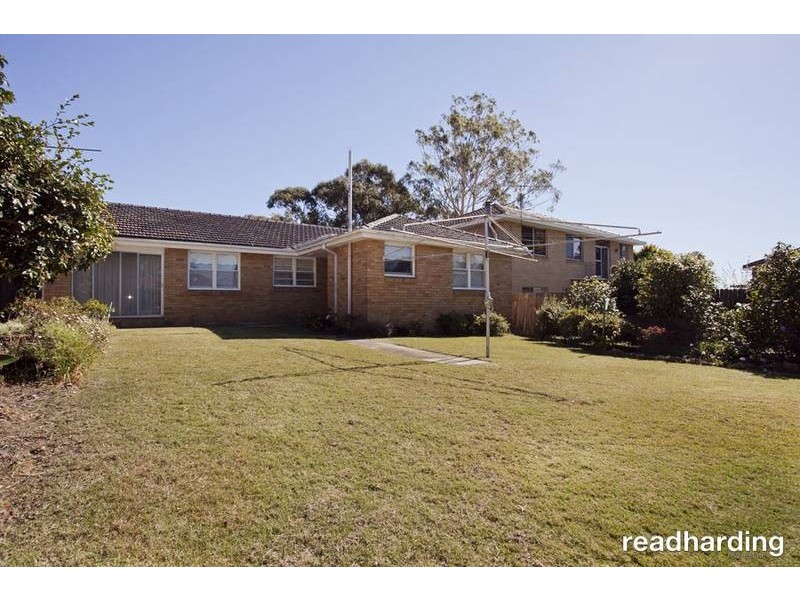 10 Shade Place, Lugarno NSW 2210