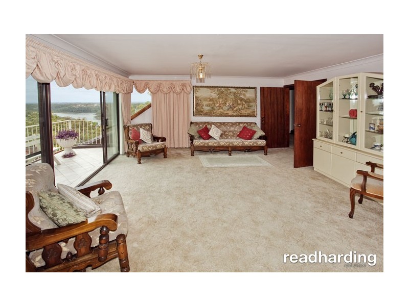 28 Maple Street, Lugarno NSW 2210