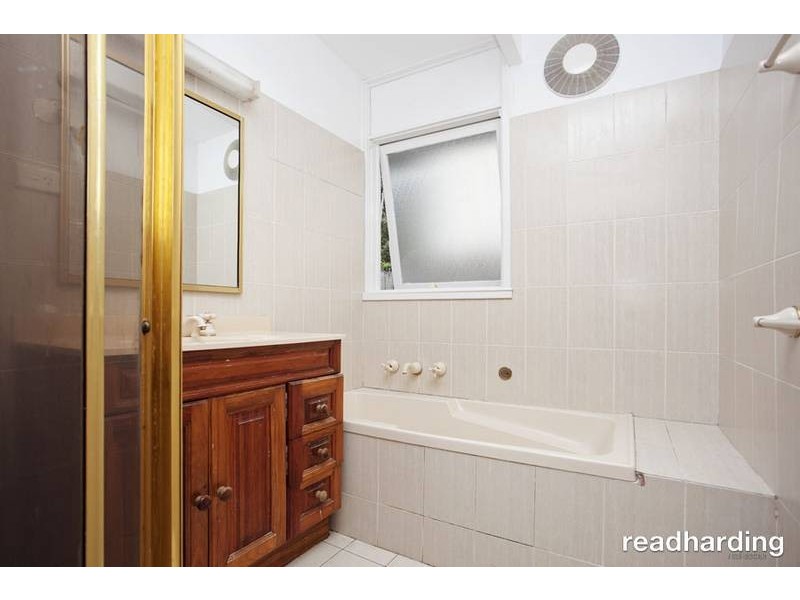 35 Renway Ave, Lugarno NSW 2210