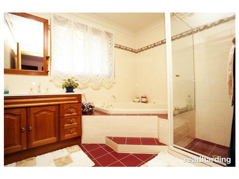 18 Maple Street, Lugarno NSW 2210