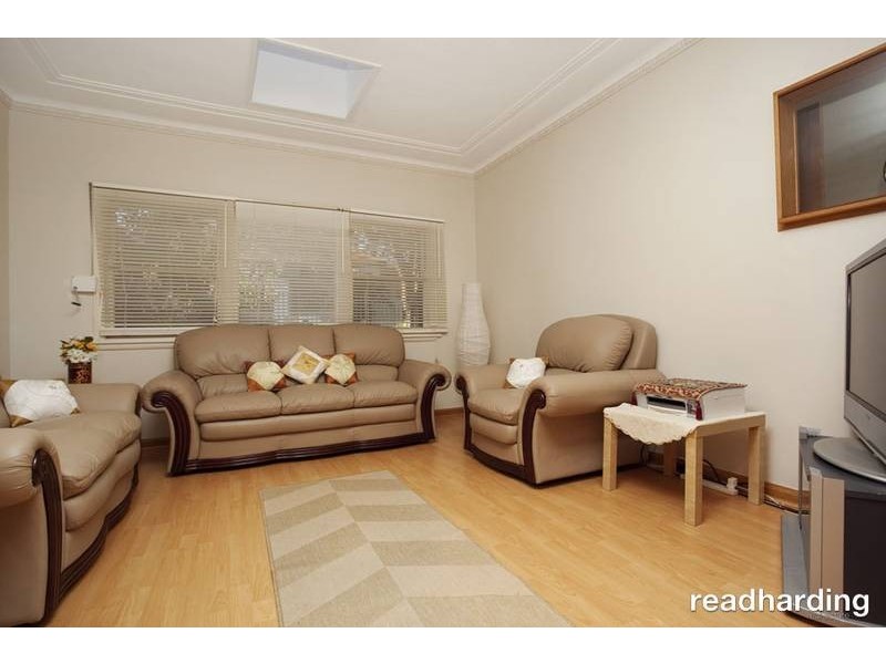 1c Roberts Ave, Mortdale NSW 2223