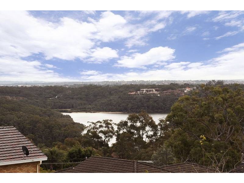66 Lugarno Pde, Lugarno NSW 2210