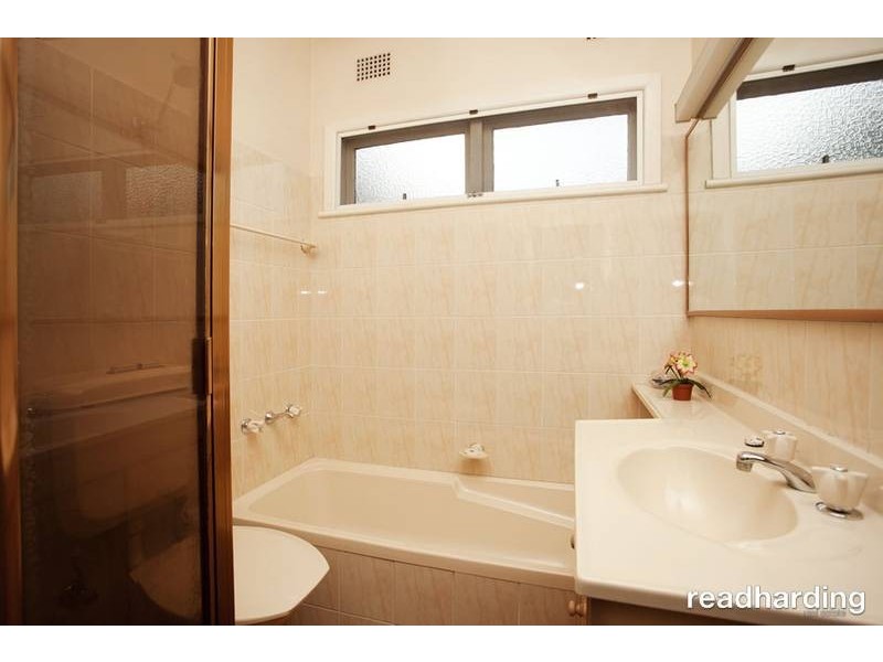 20 Park St., Peakhurst NSW 2210