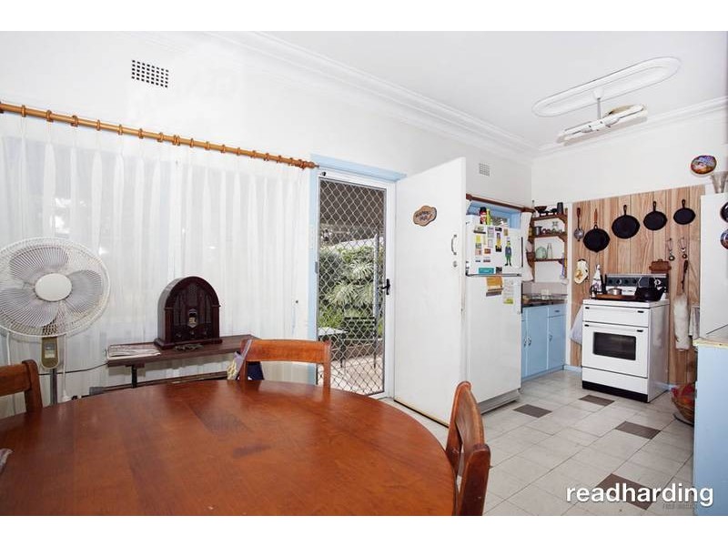 20 Park St., Peakhurst NSW 2210