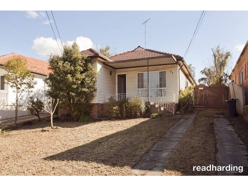 23 Clarke Street, Peakhurst NSW 2210