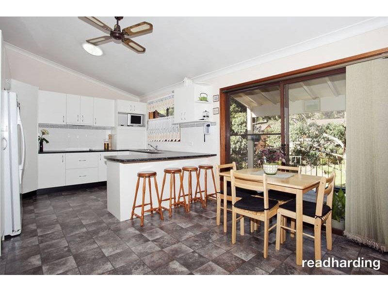 5 Ocean Street, Illawong NSW 2234