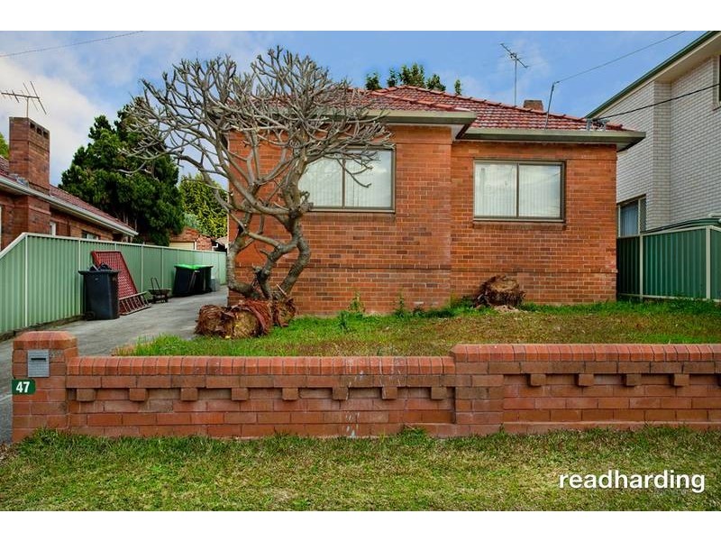 47 Bungalow Road, Peakhurst NSW 2210