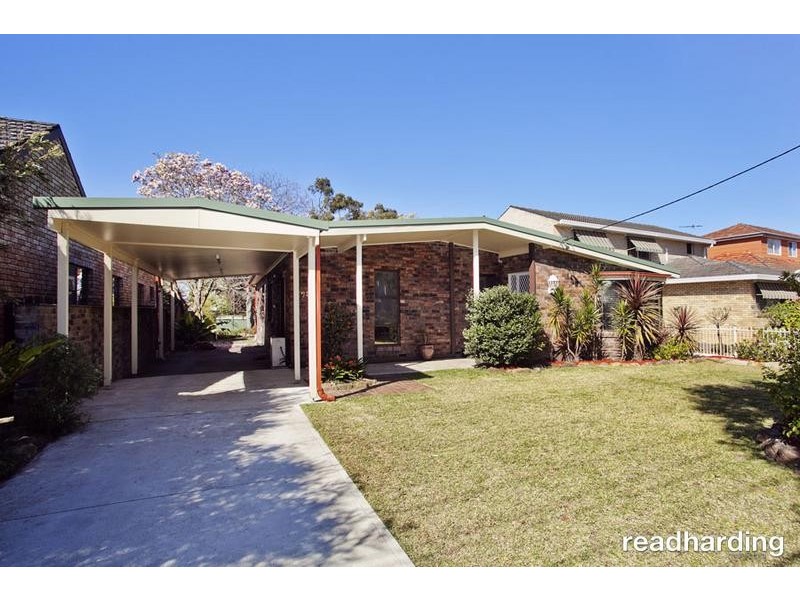 73 Lorraine Street, Peakhurst Heights NSW 2210