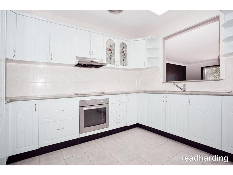 7 Bradley Cres, Wiley Park NSW 2195