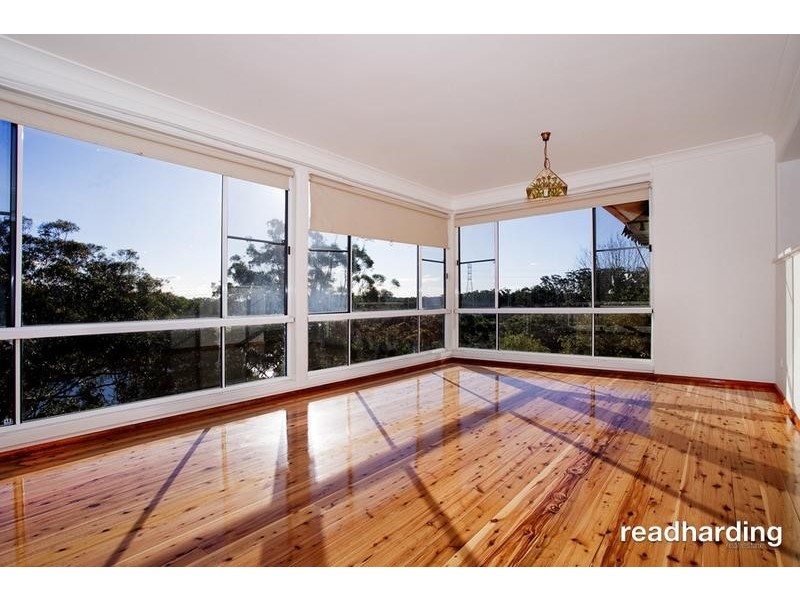 5 Gull Place, Lugarno NSW 2210