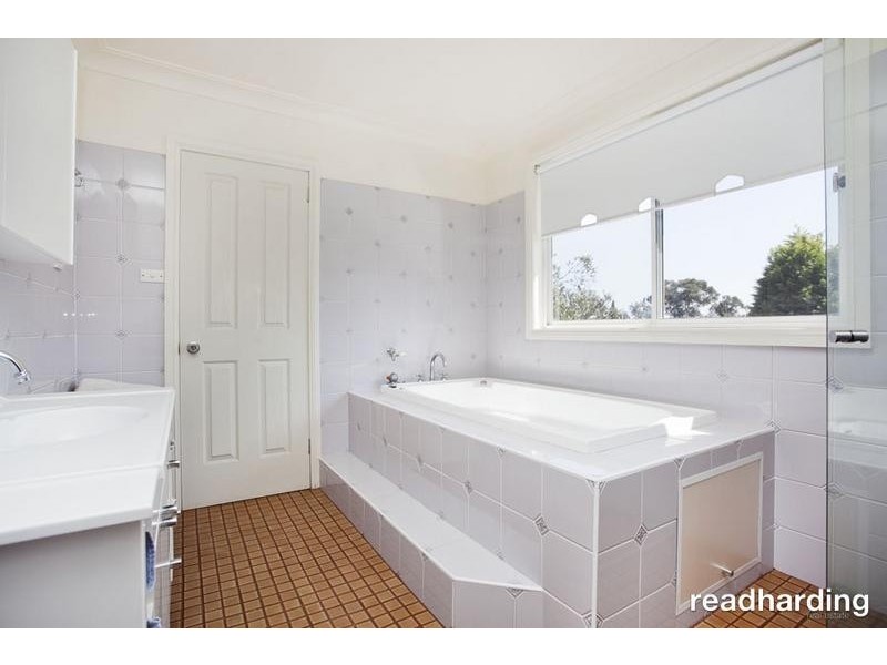 52 Park Street, Peakhurst NSW 2210