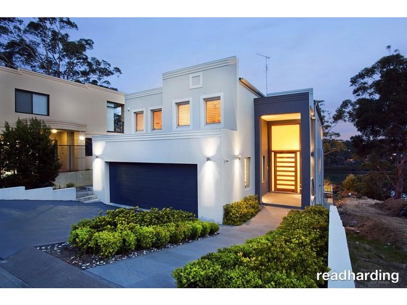 2 Tea Tree Place, Lugarno NSW 2210