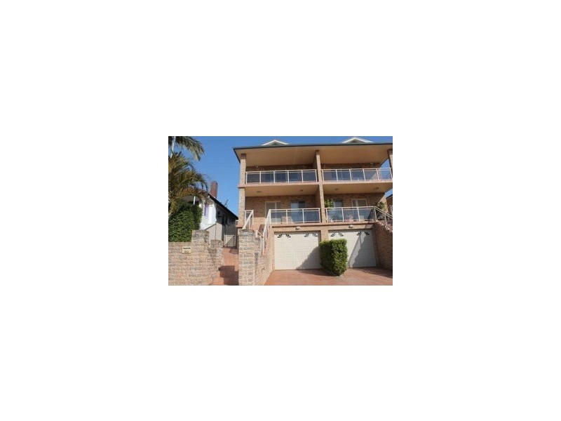 38a Mavis Ave, Peakhurst NSW 2210