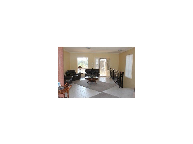 38a Mavis Ave, Peakhurst NSW 2210