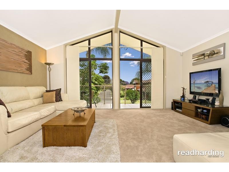 5 Denise Crescent, Peakhurst NSW 2210