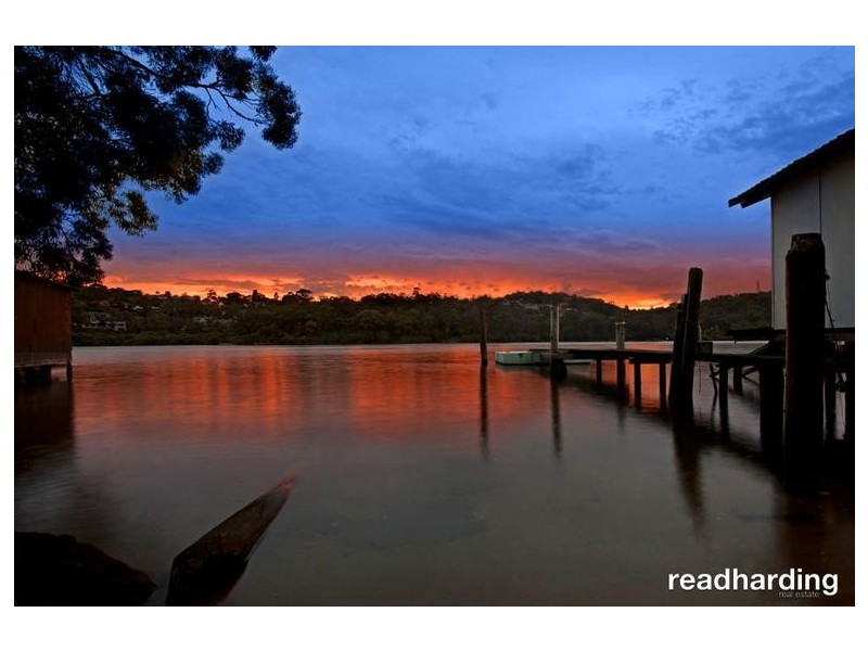 19 Woodlands Ave, Lugarno NSW 2210