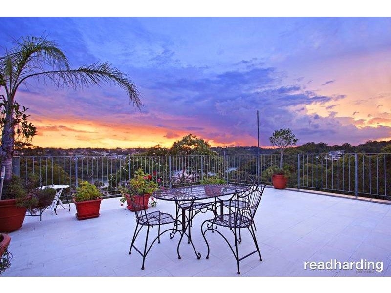 19 Woodlands Ave, Lugarno NSW 2210