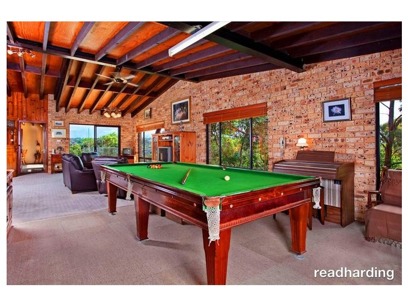 19 Woodlands Ave, Lugarno NSW 2210