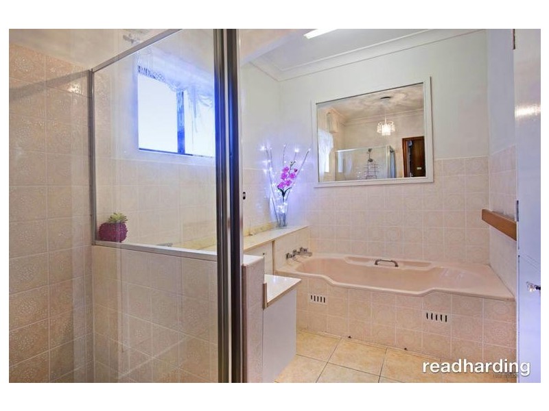 19 Woodlands Ave, Lugarno NSW 2210