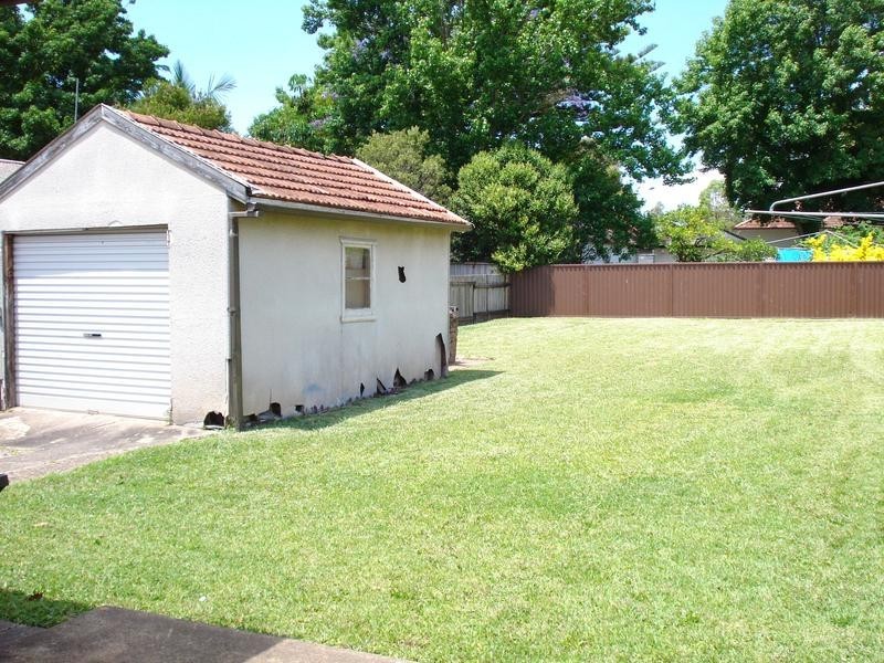 43 Glenview Avenue, Revesby NSW 2212