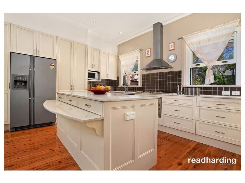 29 Woodlands Avenue, Lugarno NSW 2210