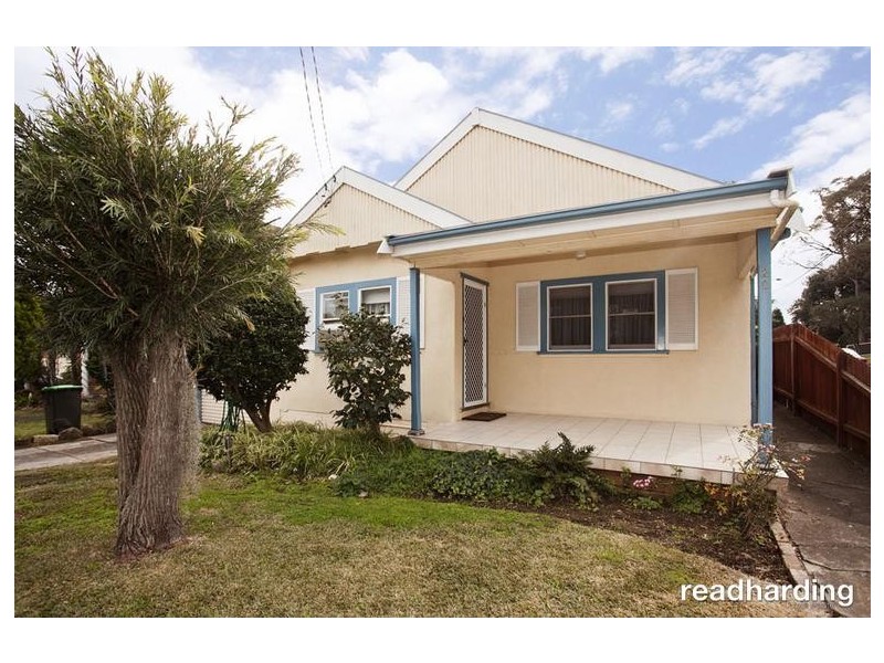 20 Park Street, Peakhurst NSW 2210