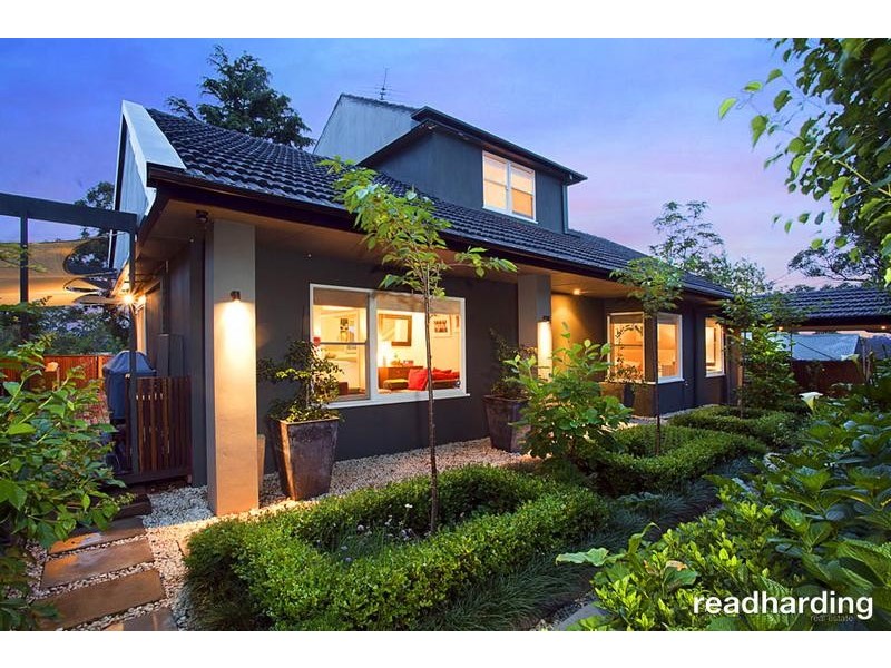 24 Evans St, Peakhurst NSW 2210