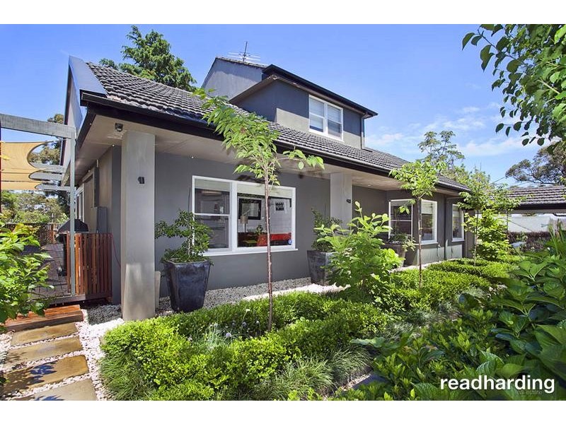 24 Evans St, Peakhurst NSW 2210