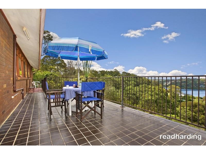 9 Elm St, Lugarno NSW 2210