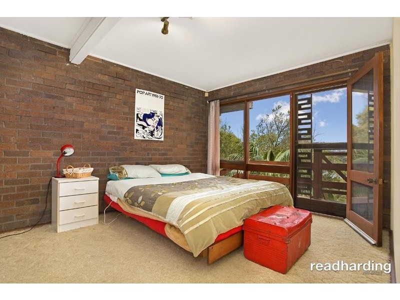 9 Elm St, Lugarno NSW 2210