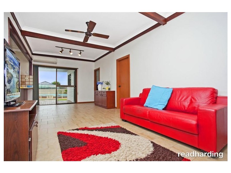 8 Salisbury Avenue, Riverwood NSW 2210