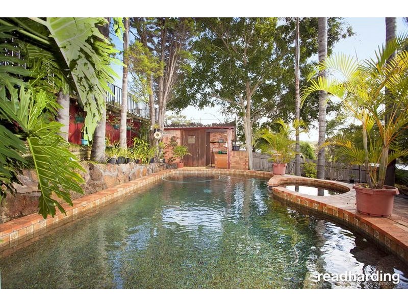 18 Maple Street, Lugarno NSW 2210