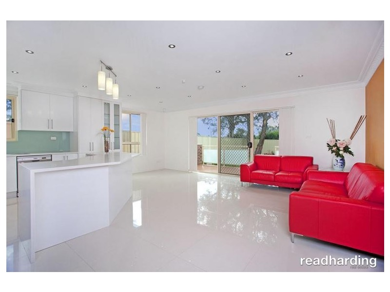 28a Trafalgar Street, Peakhurst NSW 2210