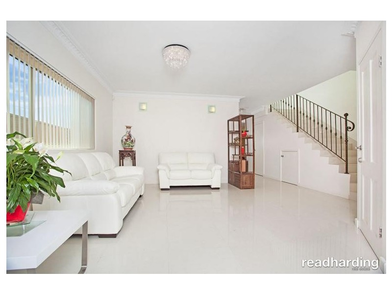 28a Trafalgar Street, Peakhurst NSW 2210