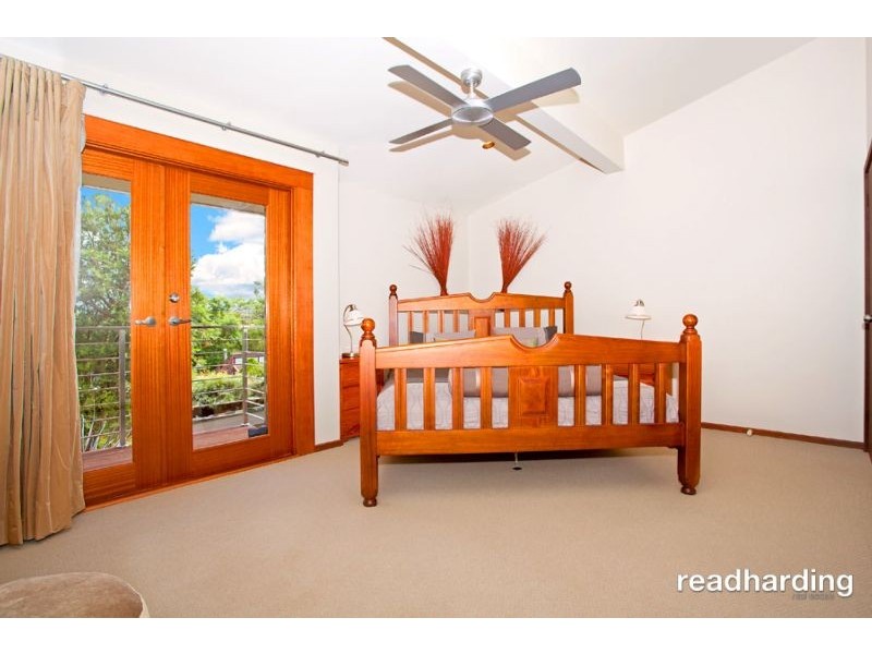 7 Maple Street, Lugarno NSW 2210