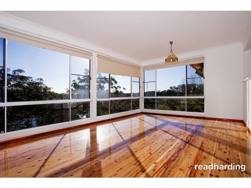 5 Gull Place, Lugarno NSW 2210