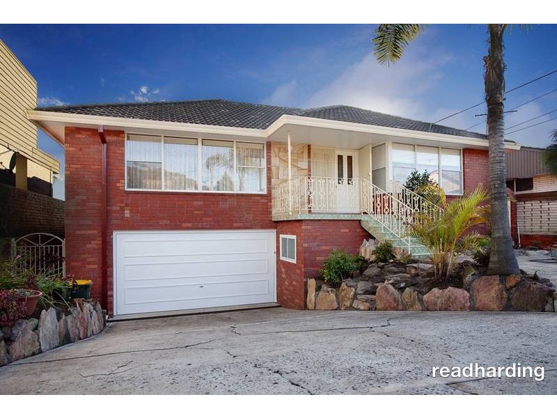 5 Gull Place, Lugarno NSW 2210