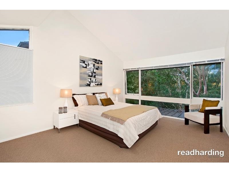 54 Wayne Avenue, Lugarno NSW 2210