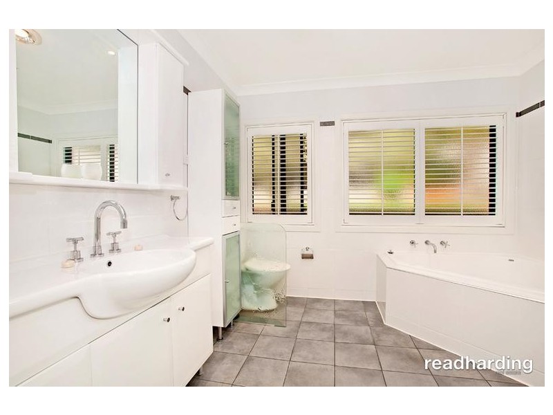 27 Cedar Street, Lugarno NSW 2210
