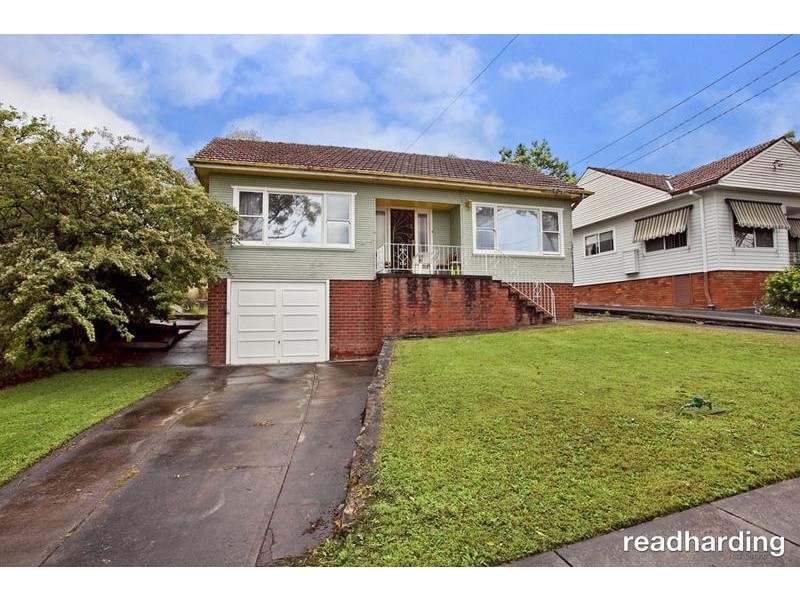 44 Clarke Street South, Peakhurst NSW 2210