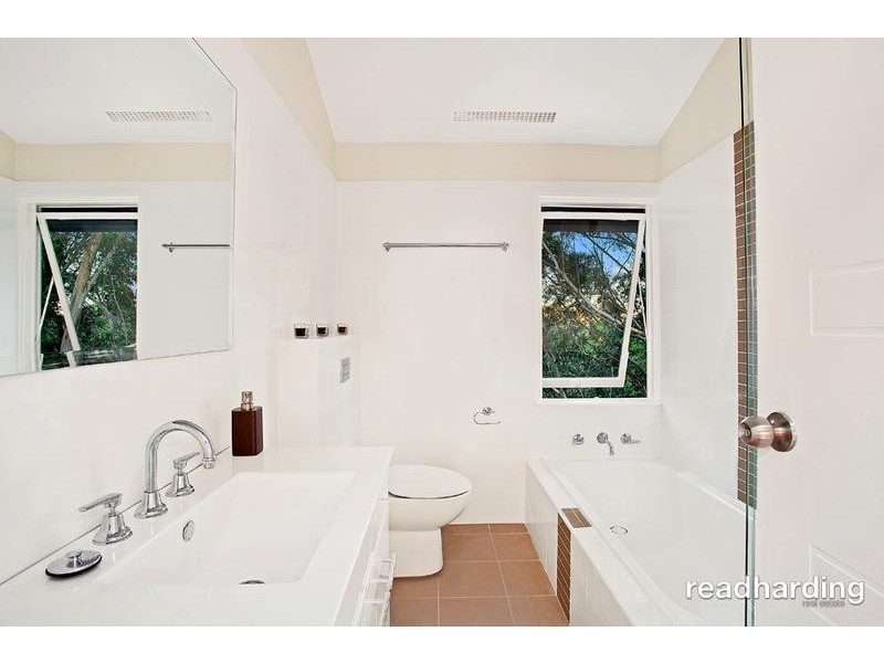 54 Wayne Avenue, Lugarno NSW 2210