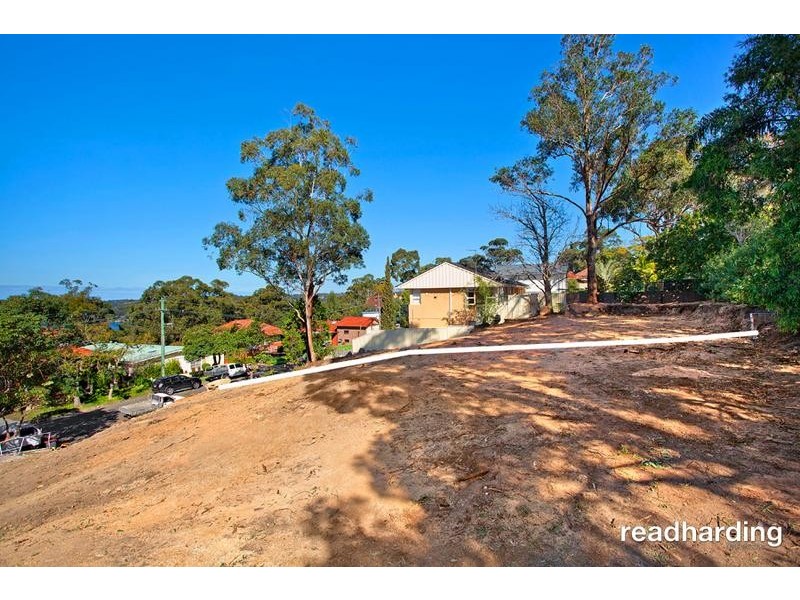 11 Booyong Avenue, Lugarno NSW 2210