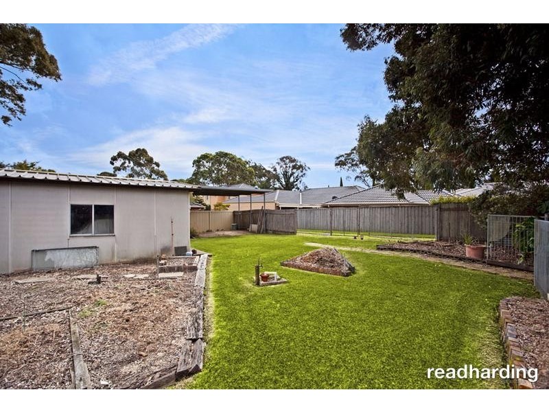 10 Coronation Avenue, Peakhurst NSW 2210