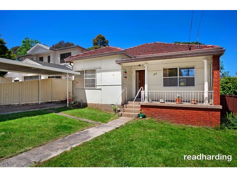 92 Payten Avenue, Roselands NSW 2196