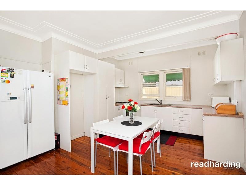 92 Payten Avenue, Roselands NSW 2196