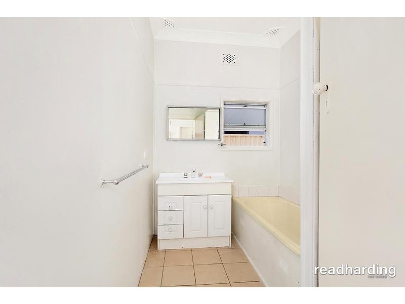 92 Payten Avenue, Roselands NSW 2196