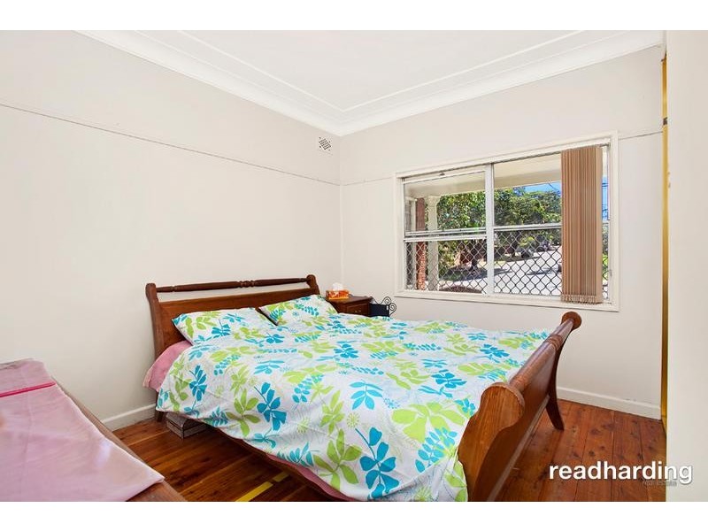 92 Payten Avenue, Roselands NSW 2196