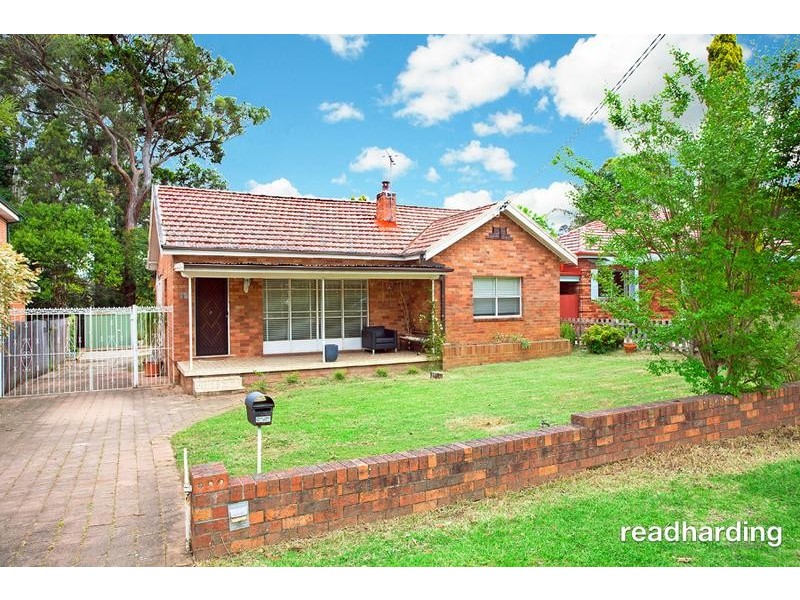 19 Park Street, Peakhurst NSW 2210