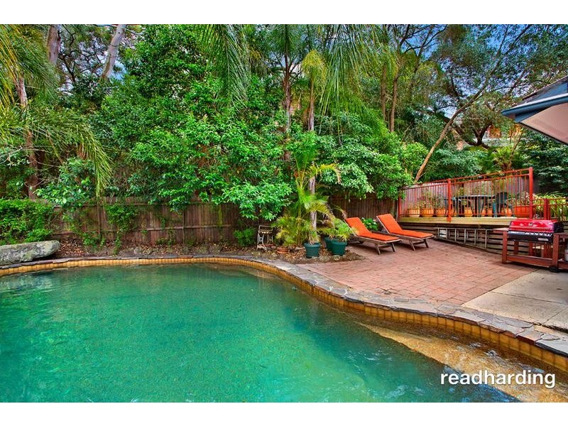 38 Oak Street, Lugarno NSW 2210