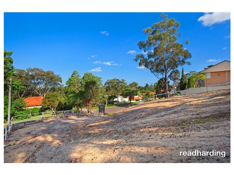11 Booyong Avenue, Lugarno NSW 2210